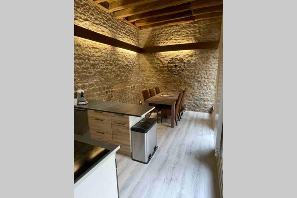 « Au 33 » Διαμέρισμα Charleville-Mézières Εξωτερικό φωτογραφία